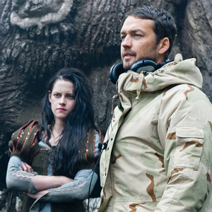 Chris Hemsworth, Kristen Stewart, Rupert Sanders Chris Hemsworth, Kristen Stewart, Rupert Sanders